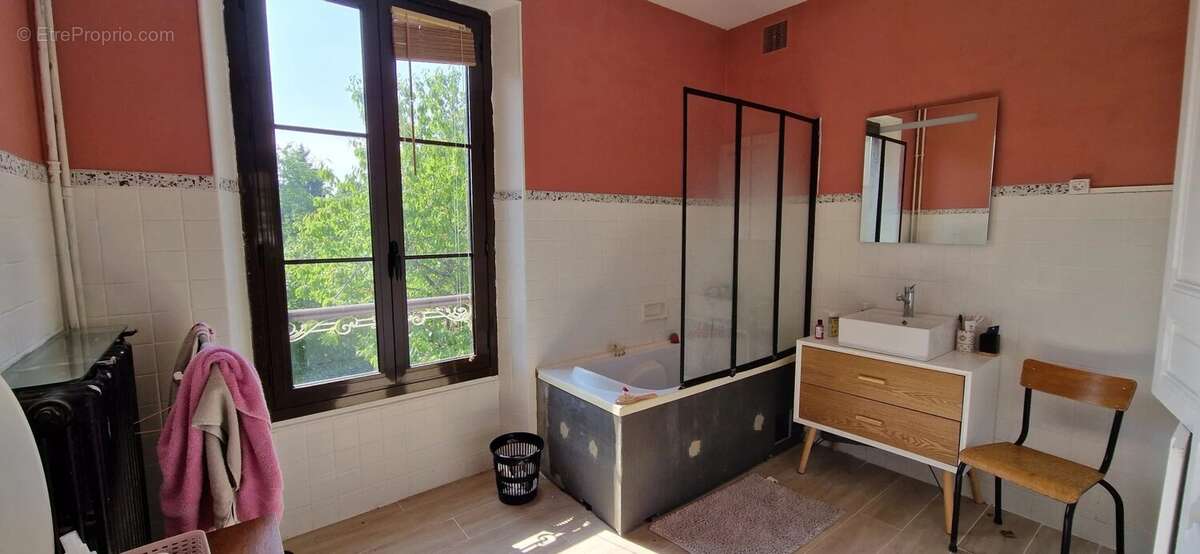 Maison à MORET-SUR-LOING