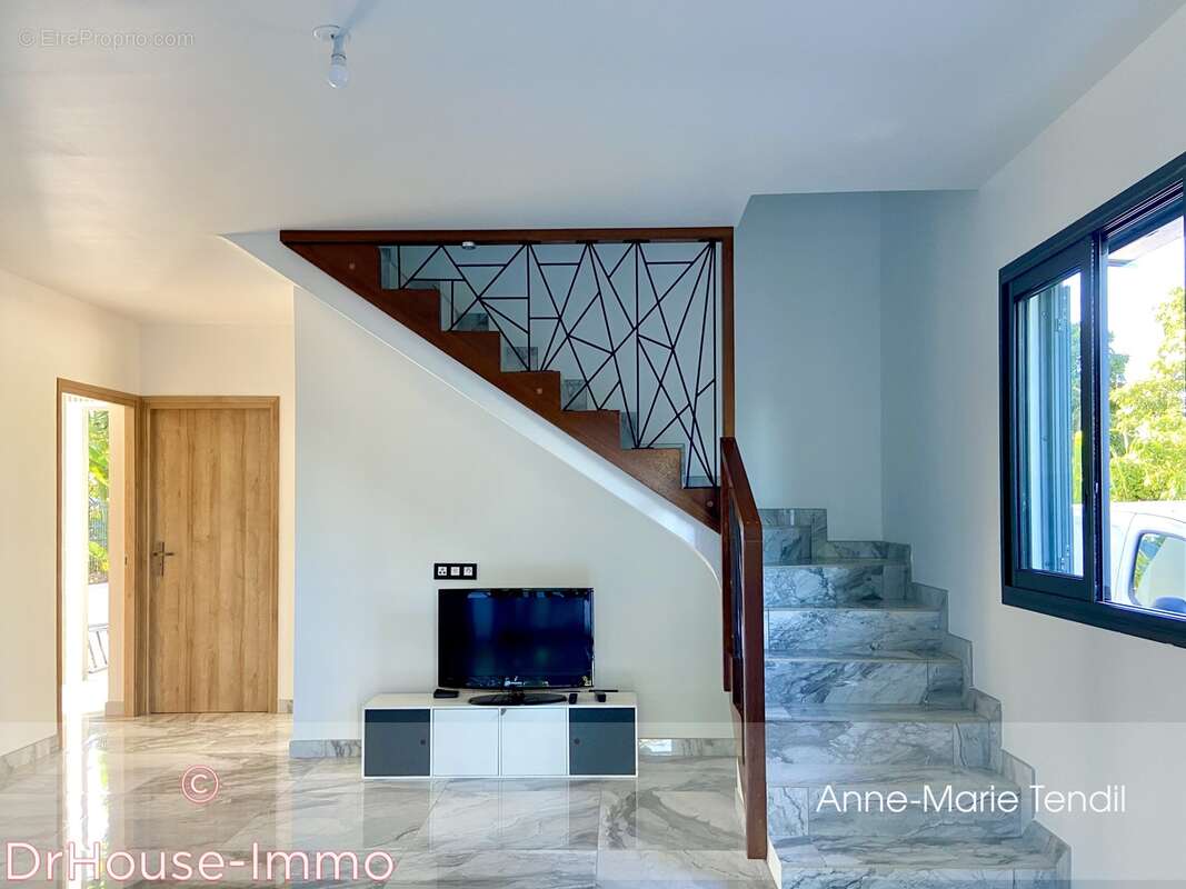 Maison à L&#039;ETANG-SALE