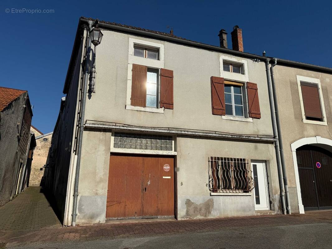 Maison à BOURBONNE-LES-BAINS