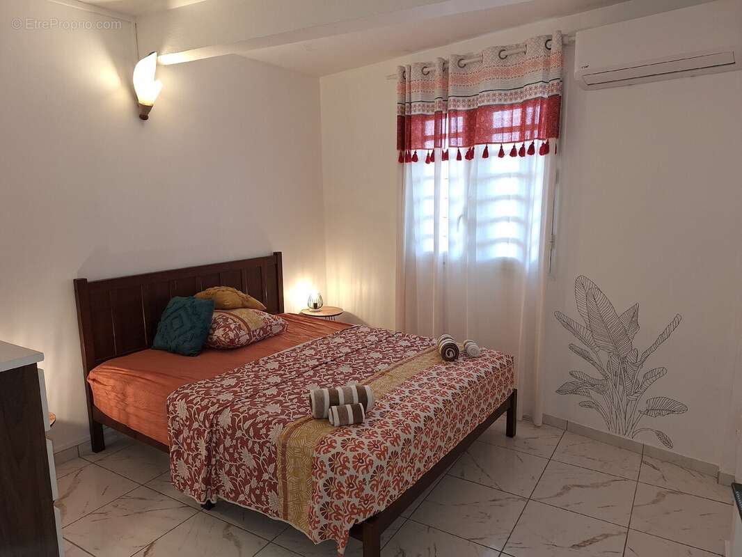 Maison à SAINTE-MARIE