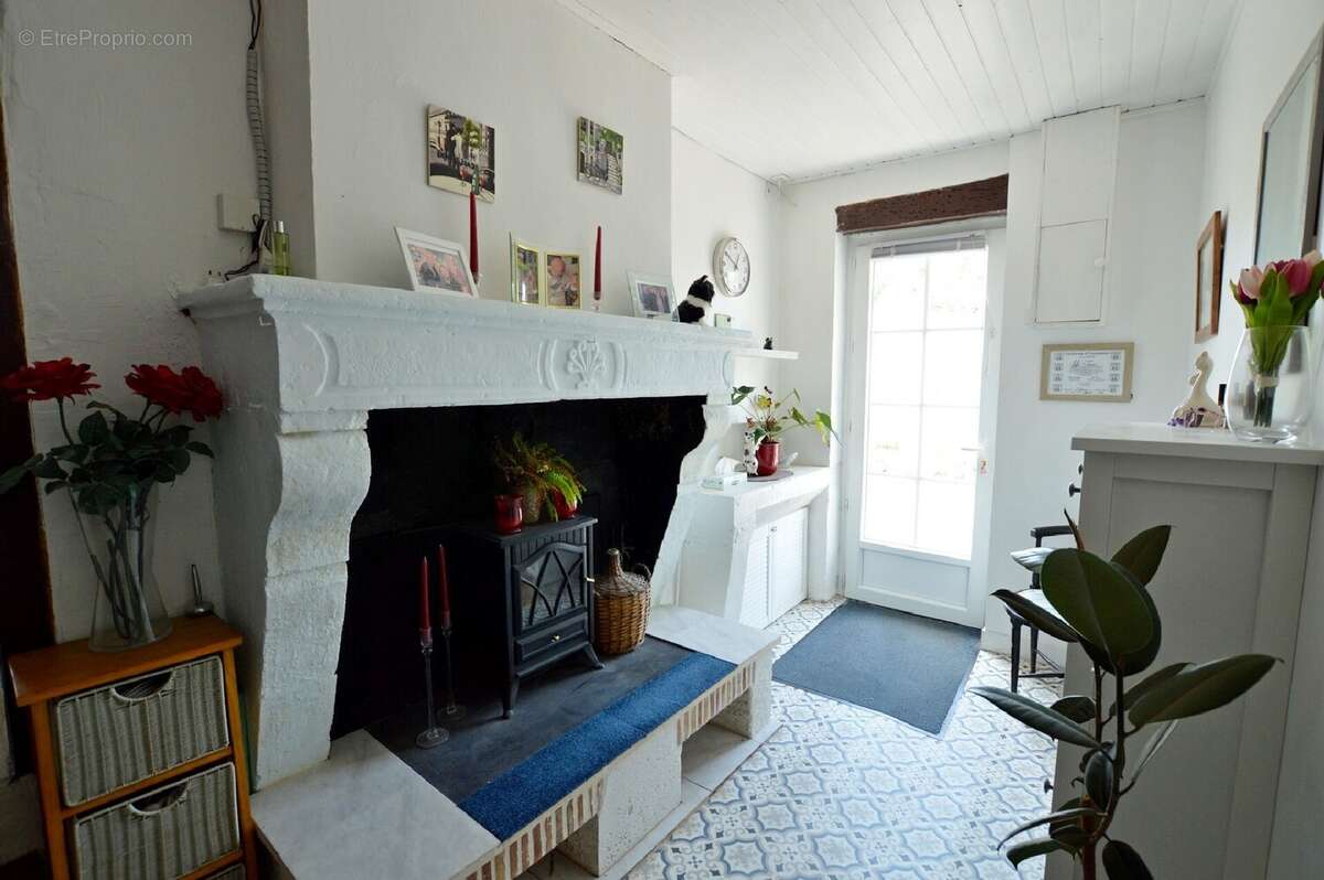 Maison à LOUBES-BERNAC