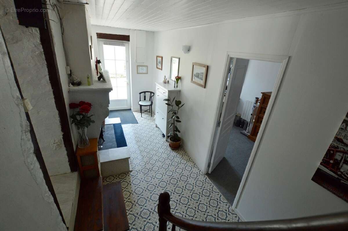 Maison à LOUBES-BERNAC