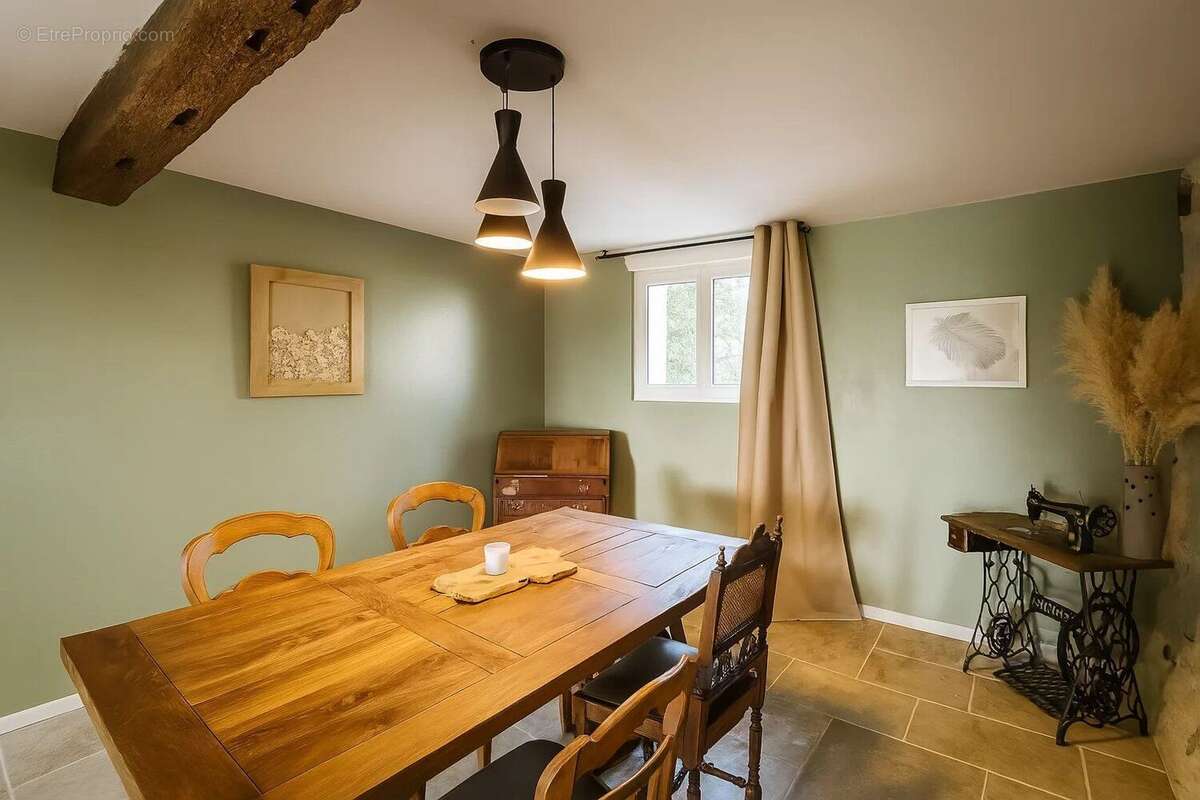 Maison à SAINT-SALVY