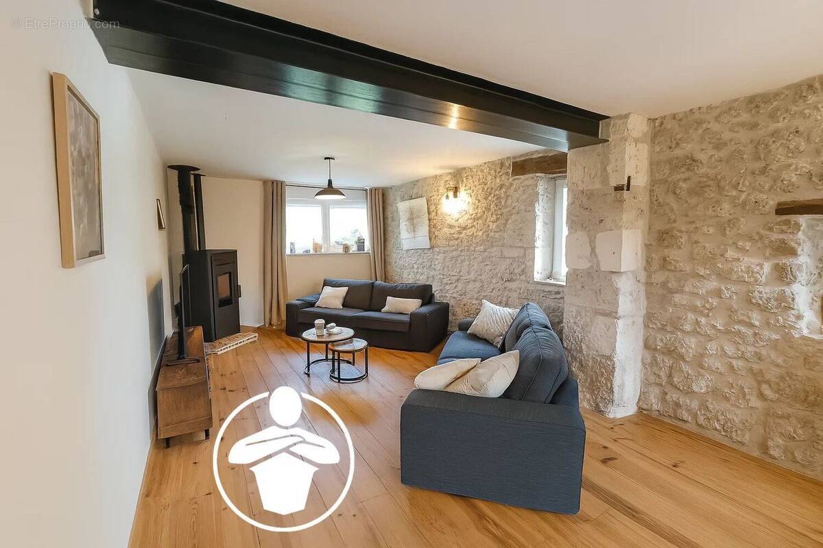 Maison à SAINT-SALVY