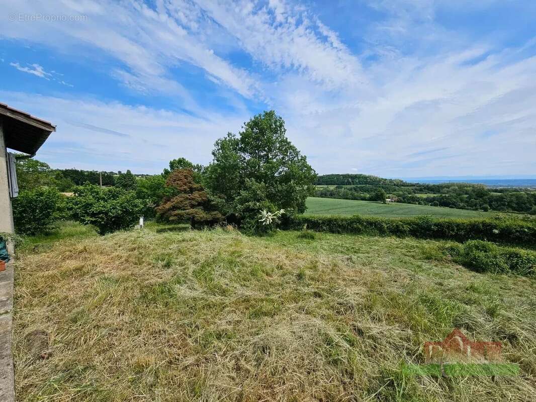 Maison à MOISSIEU-SUR-DOLON