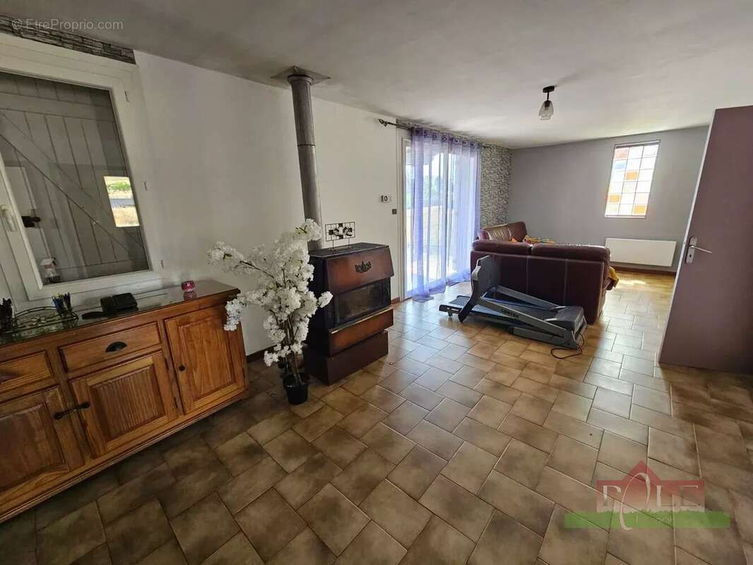 Maison à MOISSIEU-SUR-DOLON