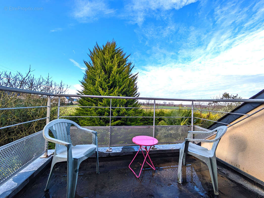 Maison à DOL-DE-BRETAGNE