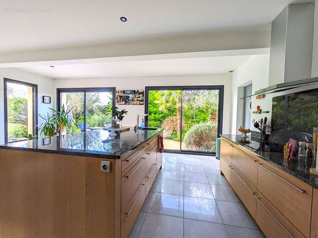 Maison à DOL-DE-BRETAGNE