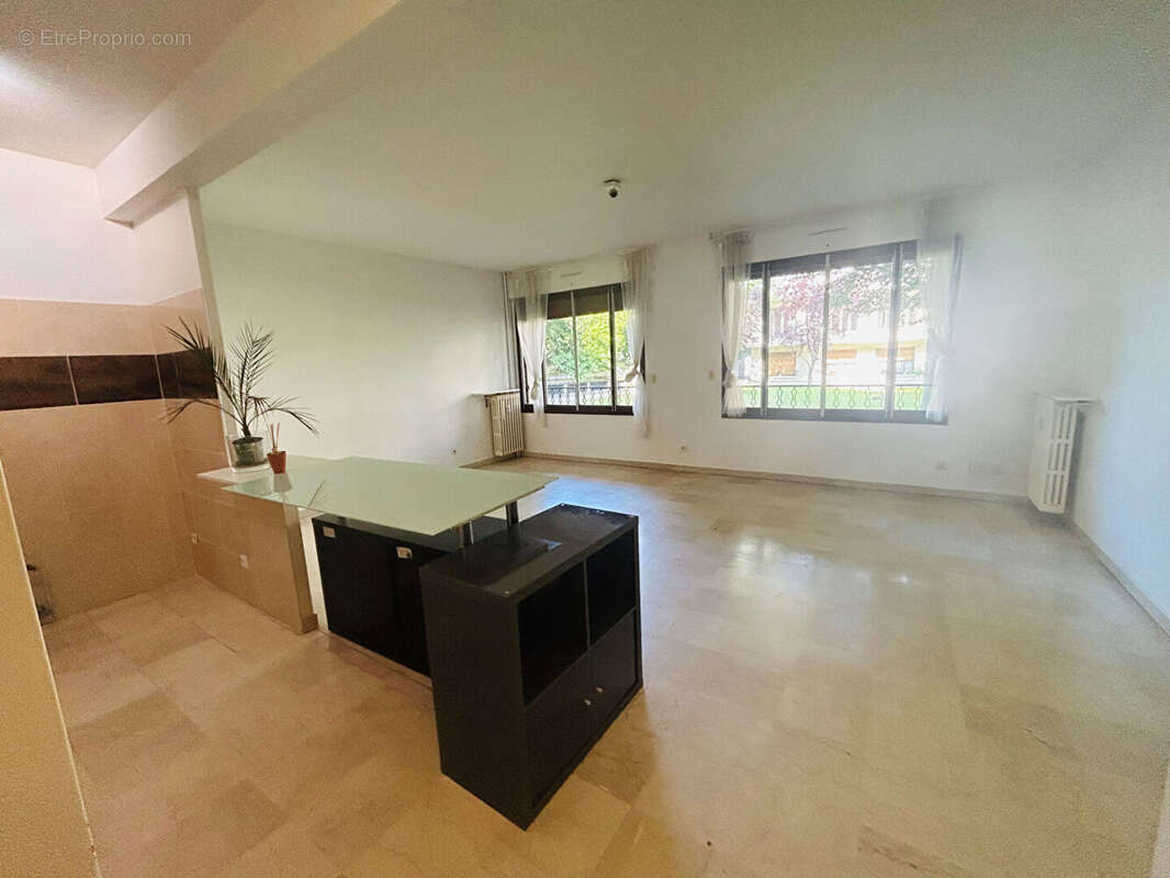 Appartement à NOGENT-SUR-MARNE
