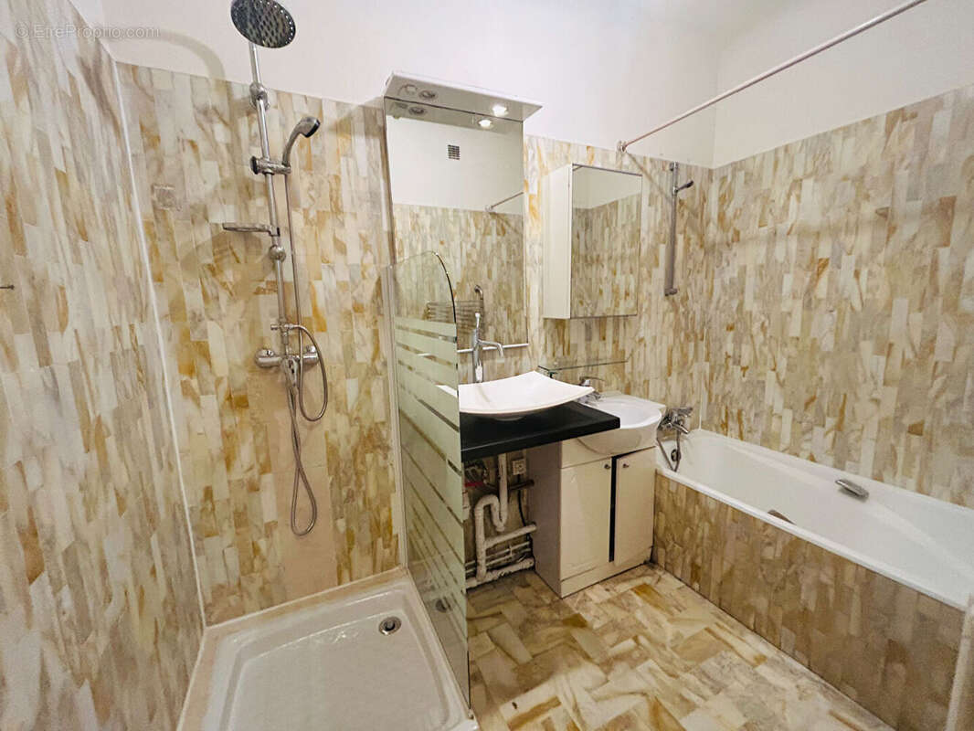 Appartement à NOGENT-SUR-MARNE