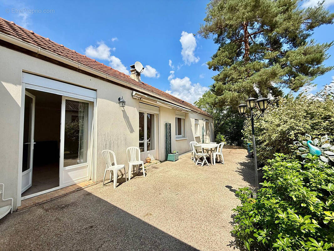 Maison à MILLY-LA-FORET