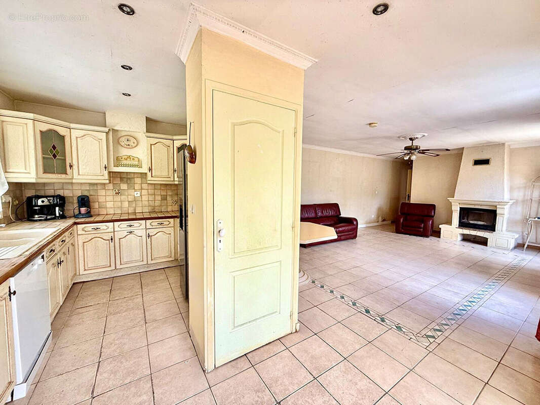 Maison à MILLY-LA-FORET