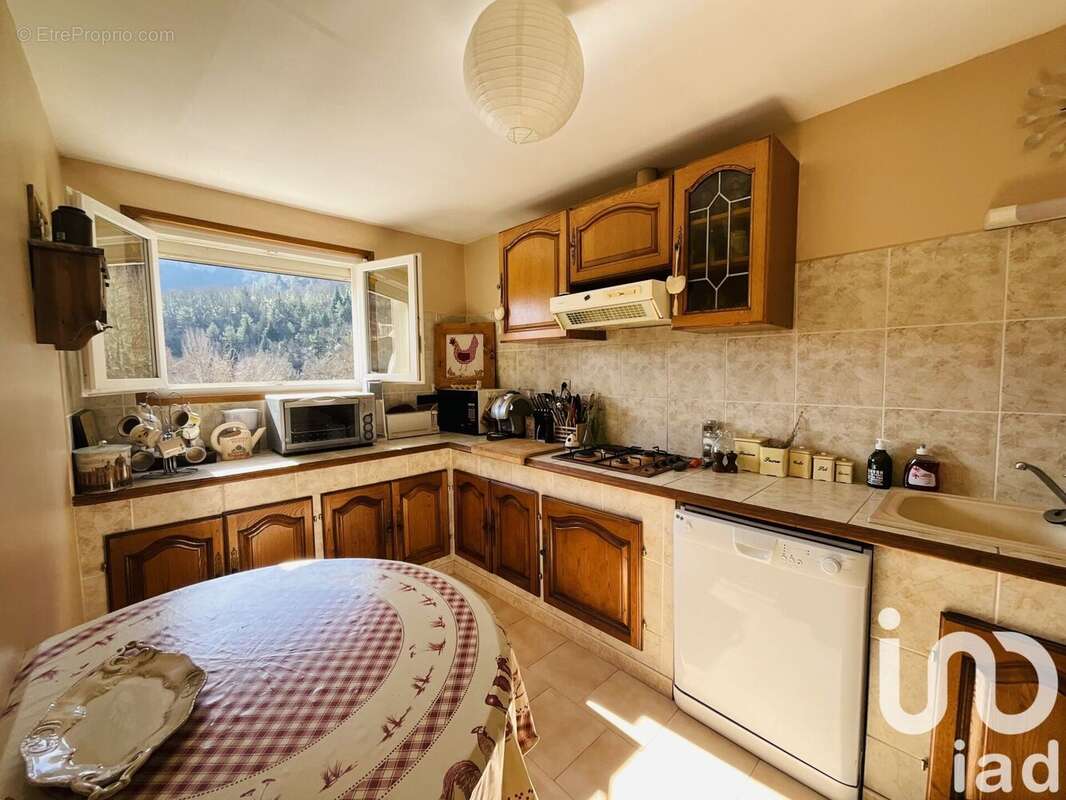 Photo 4 - Appartement à BEZ-ET-ESPARON