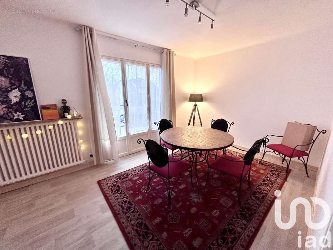 Photo 3 - Maison à CERNY