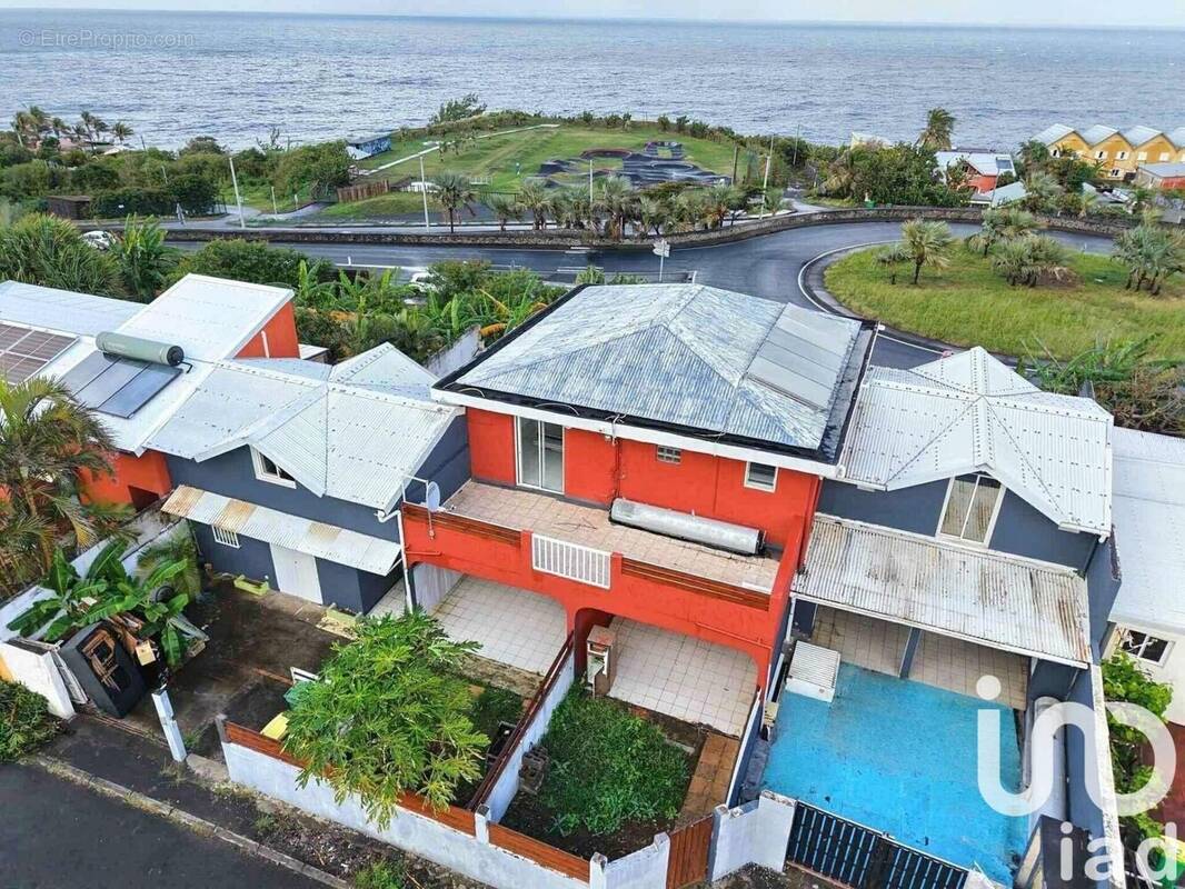 Photo 1 - Appartement à SAINT-PIERRE