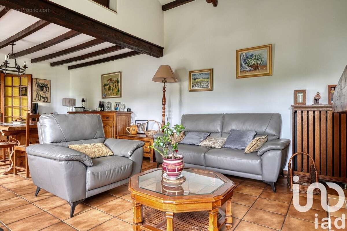 Photo 8 - Maison à SARCELLES