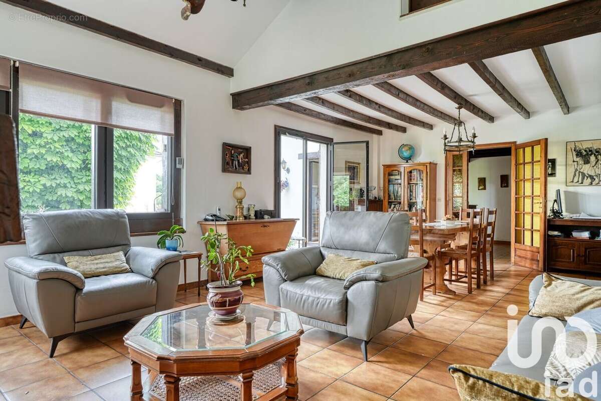 Photo 9 - Maison à SARCELLES