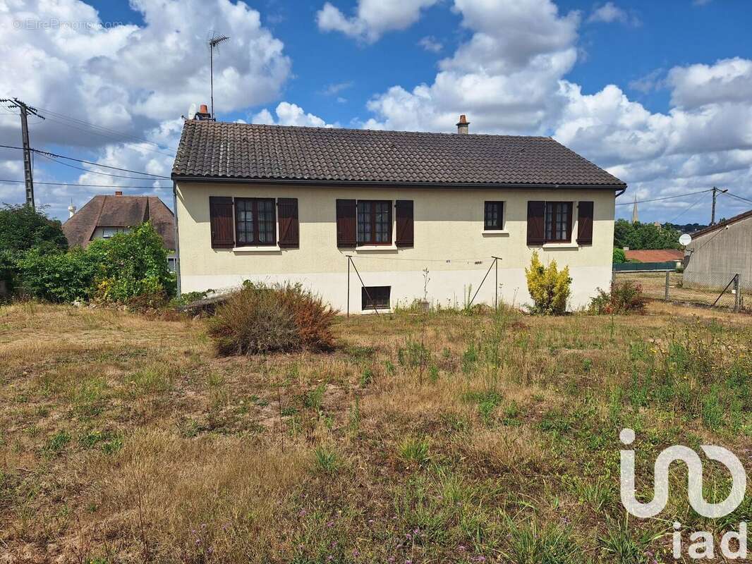 Photo 2 - Maison à SAINT-GERMAIN