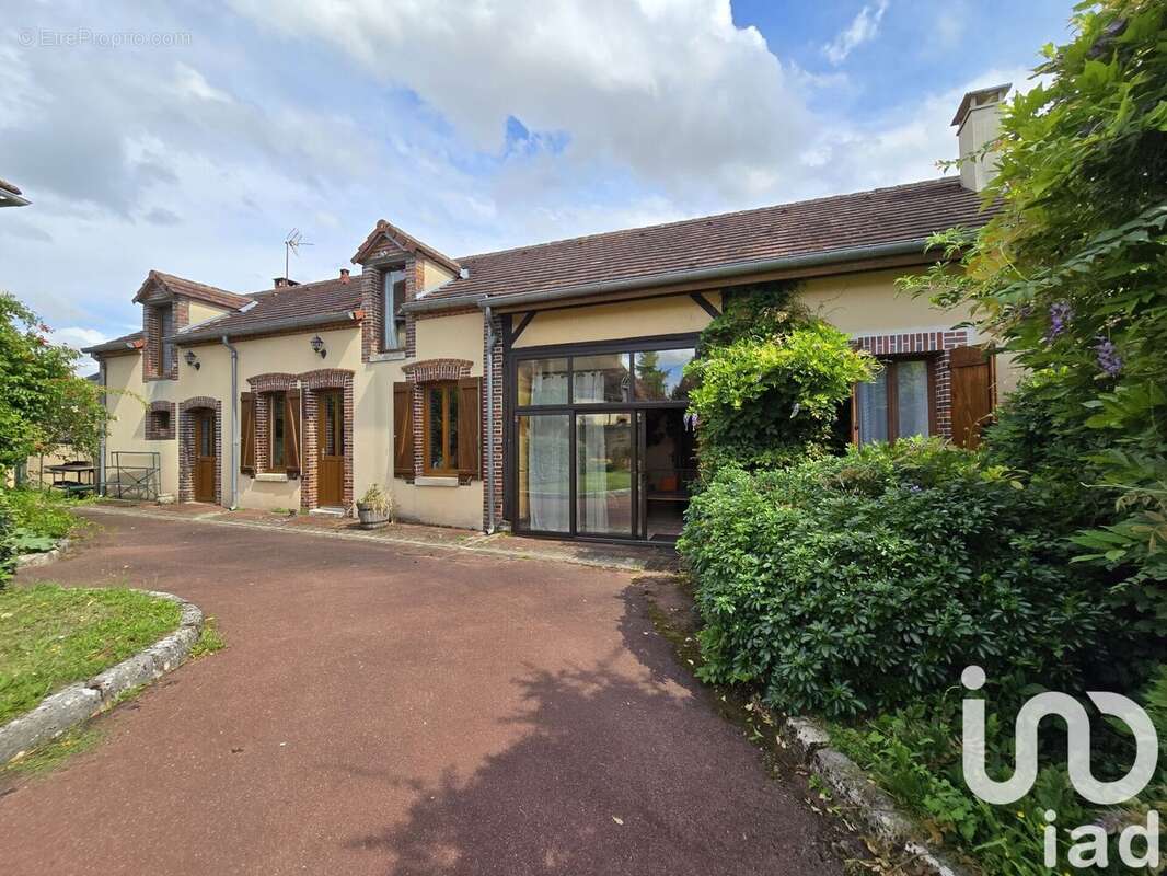 Photo 3 - Maison à CHATILLON-COLIGNY