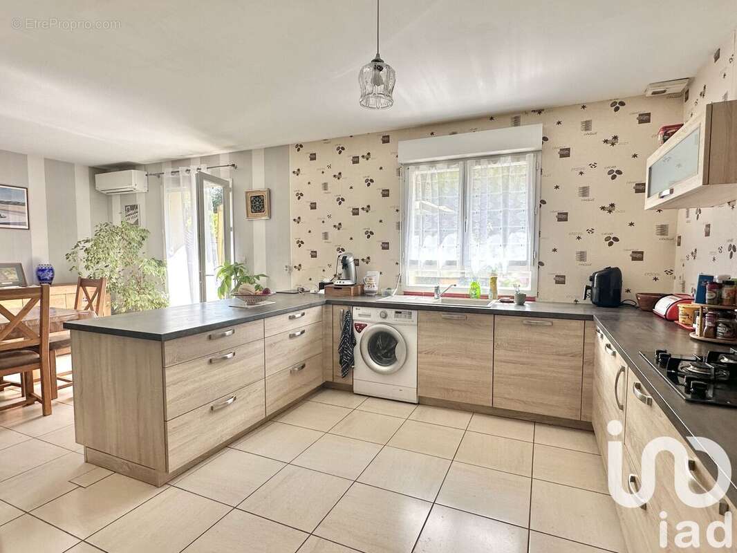 Photo 3 - Maison à COURTENAY