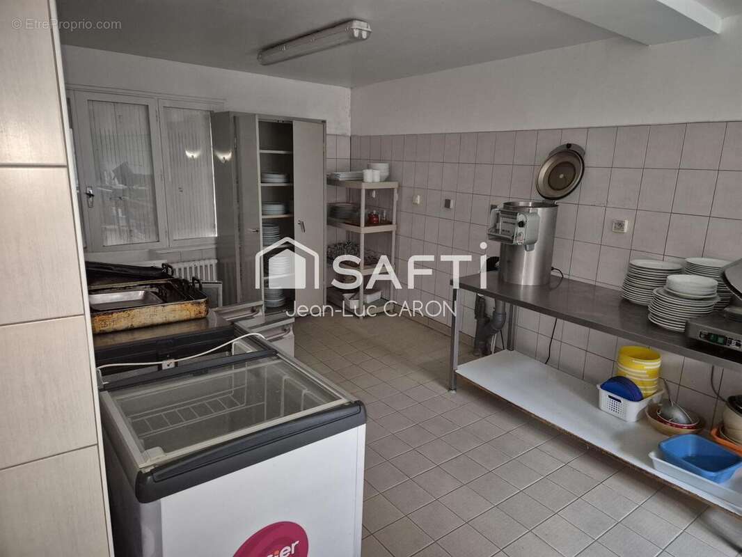 Photo 3 - Commerce à DOMPIERRE-SUR-BESBRE