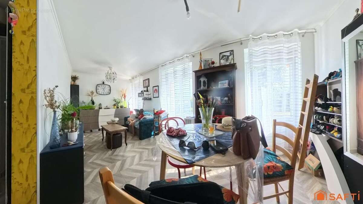 Photo 4 - Appartement à SAINT-AVE