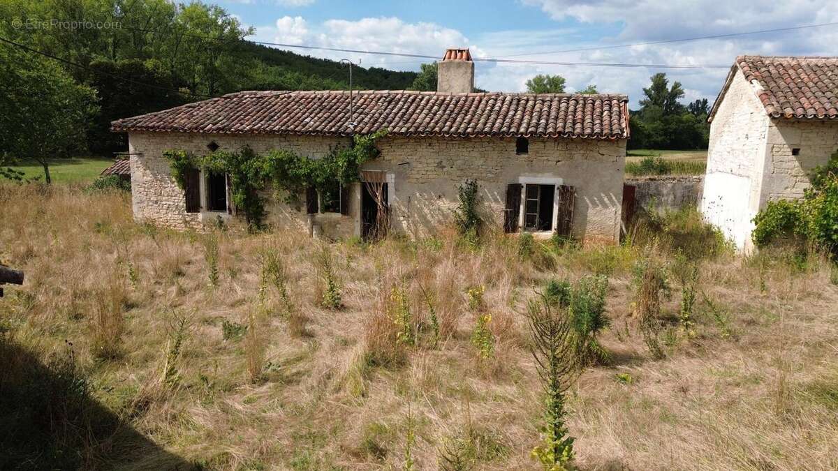 Photo 2 - Maison à PUYLAROQUE