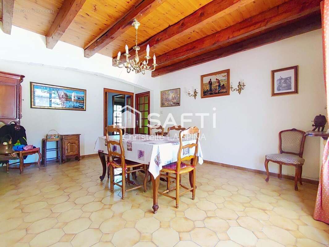 Photo 3 - Maison à ARLES