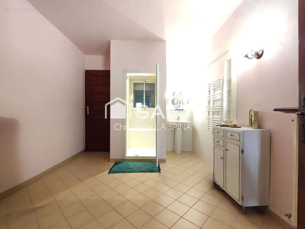 Photo 8 - Maison à ARLES