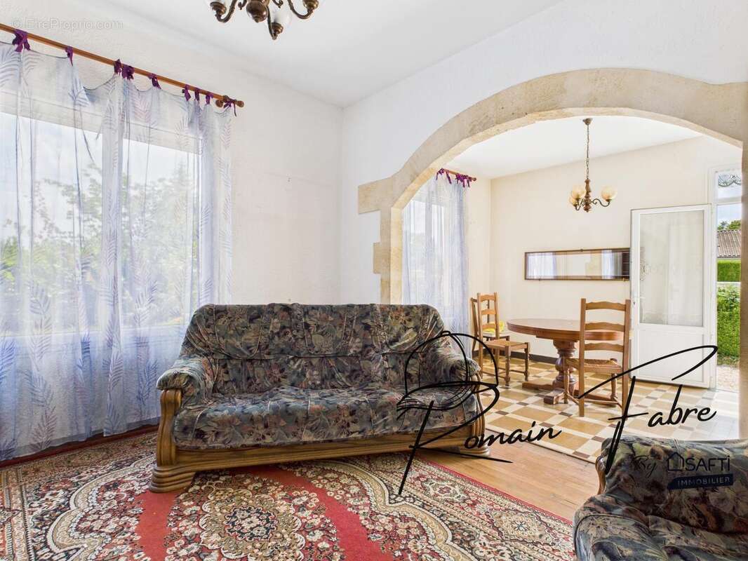 Photo 6 - Maison à AMBARES-ET-LAGRAVE