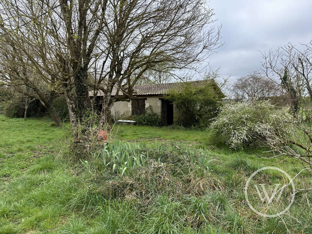 Maison à VENDAYS-MONTALIVET