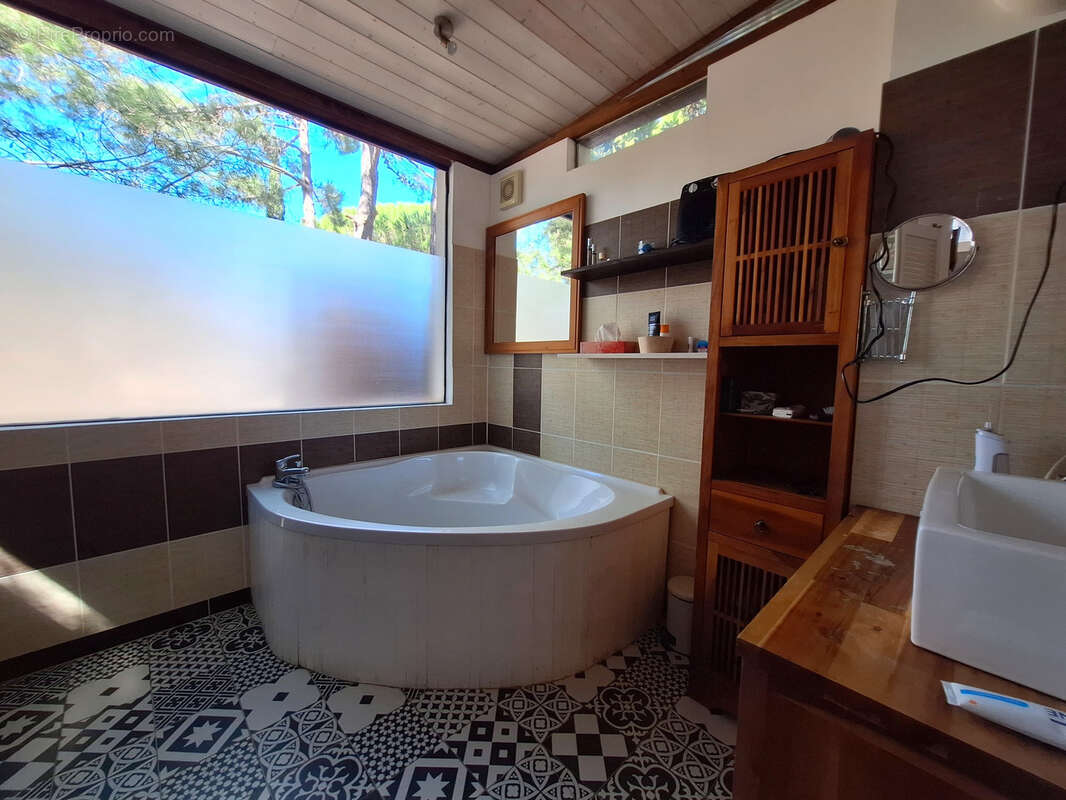 Maison à SAINT-CYPRIEN