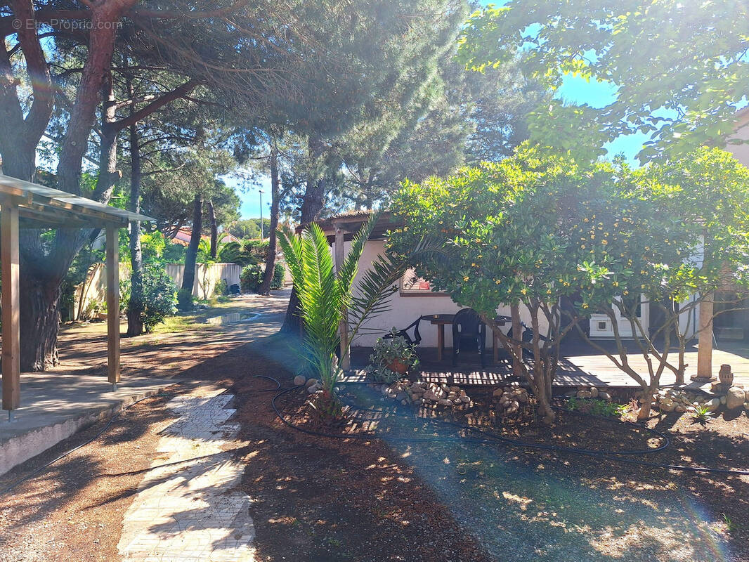 Maison à SAINT-CYPRIEN