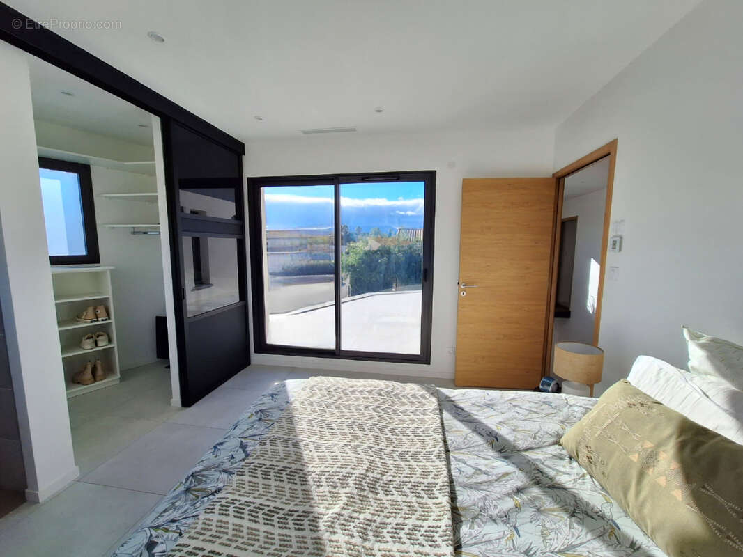 Maison à SAINT-CYPRIEN