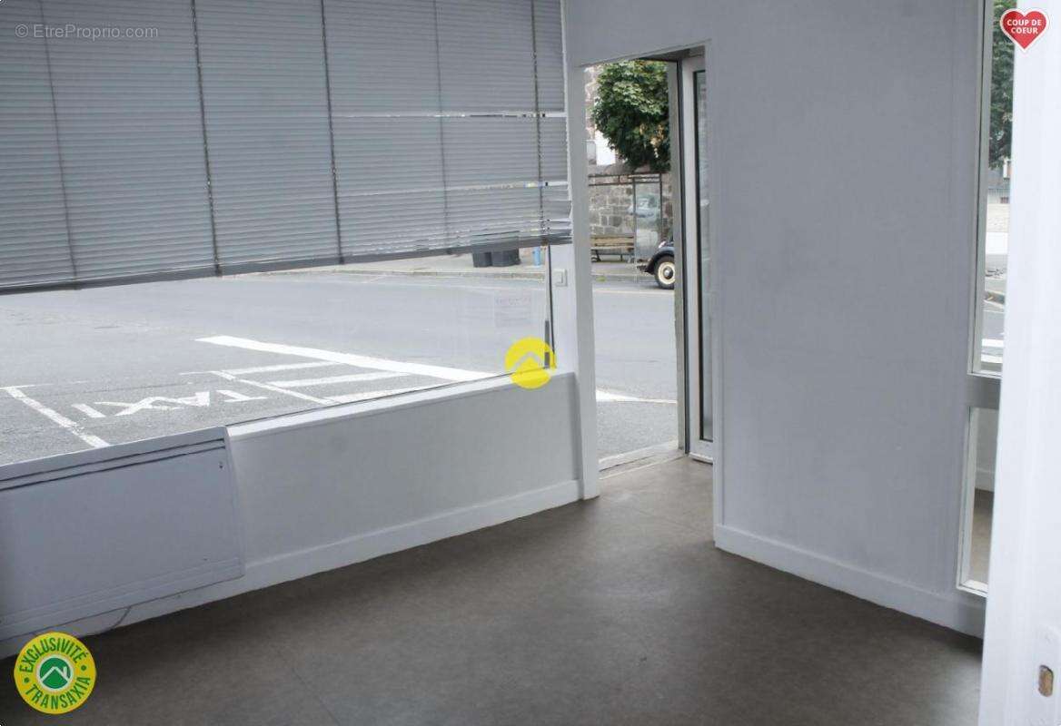 Appartement à VIC-SUR-CERE