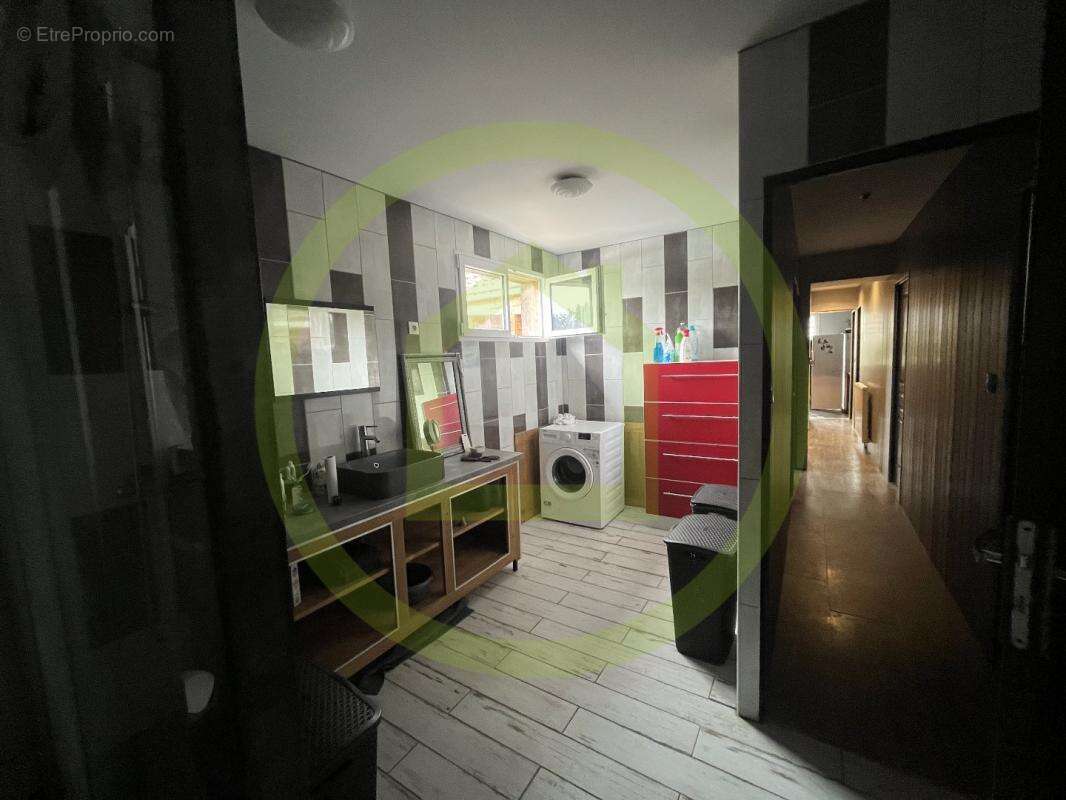 Maison à LE PLESSIER-ROZAINVILLERS