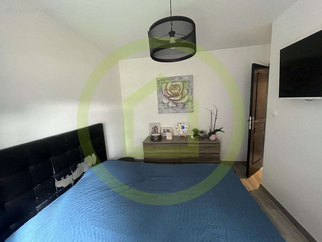 Maison à LE PLESSIER-ROZAINVILLERS