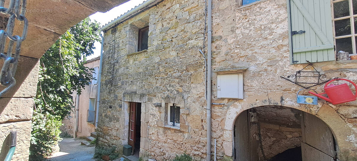 Maison à LAUROUX