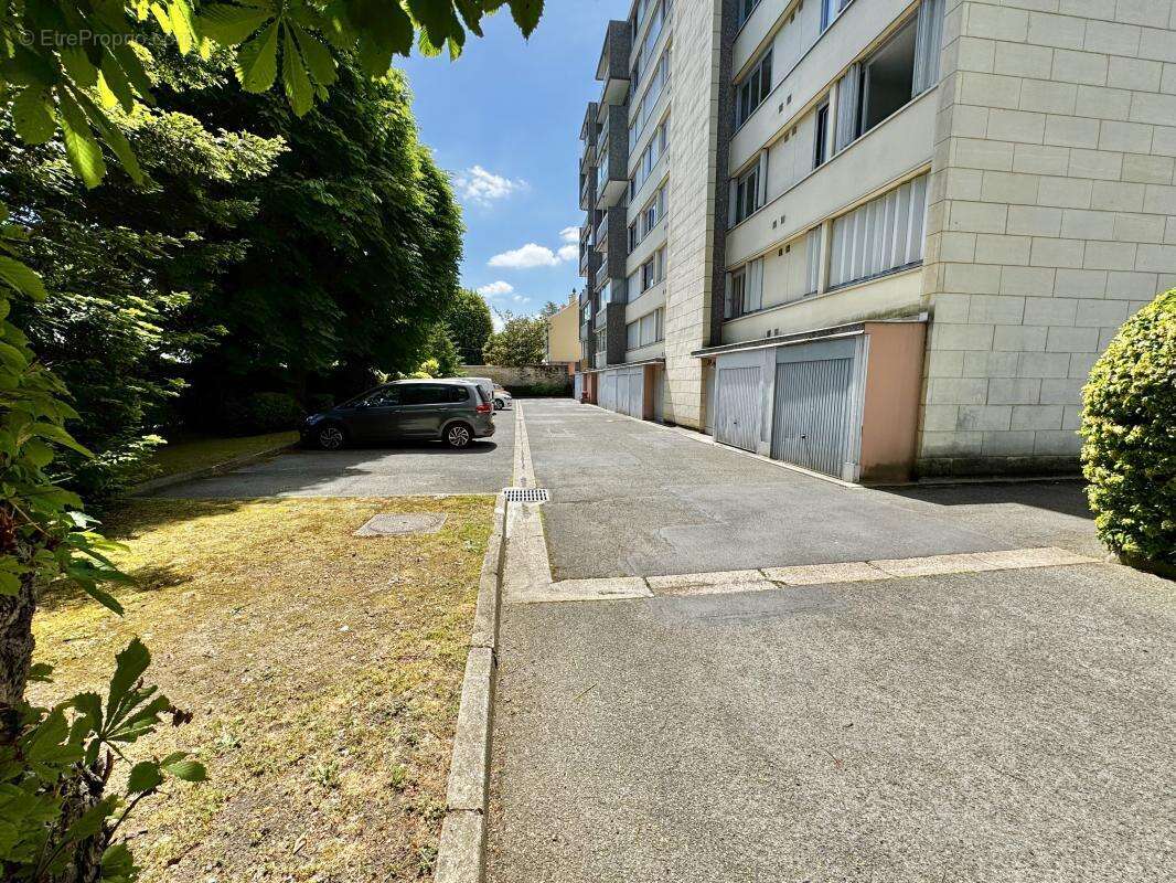 Appartement à RUEIL-MALMAISON