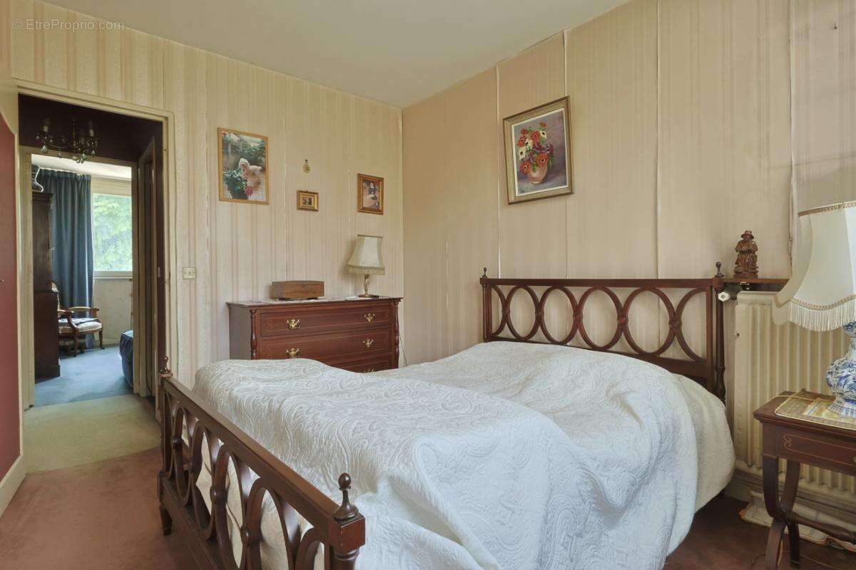 Appartement à RUEIL-MALMAISON