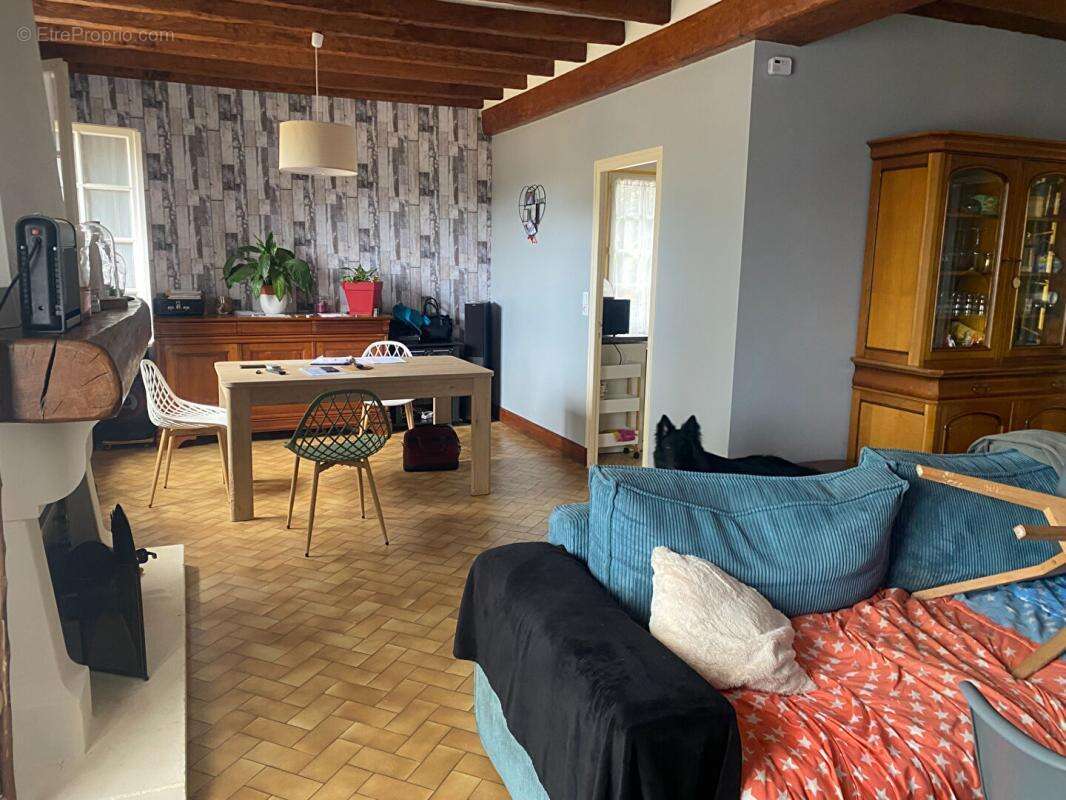 Maison à POULIGNY-SAINT-PIERRE