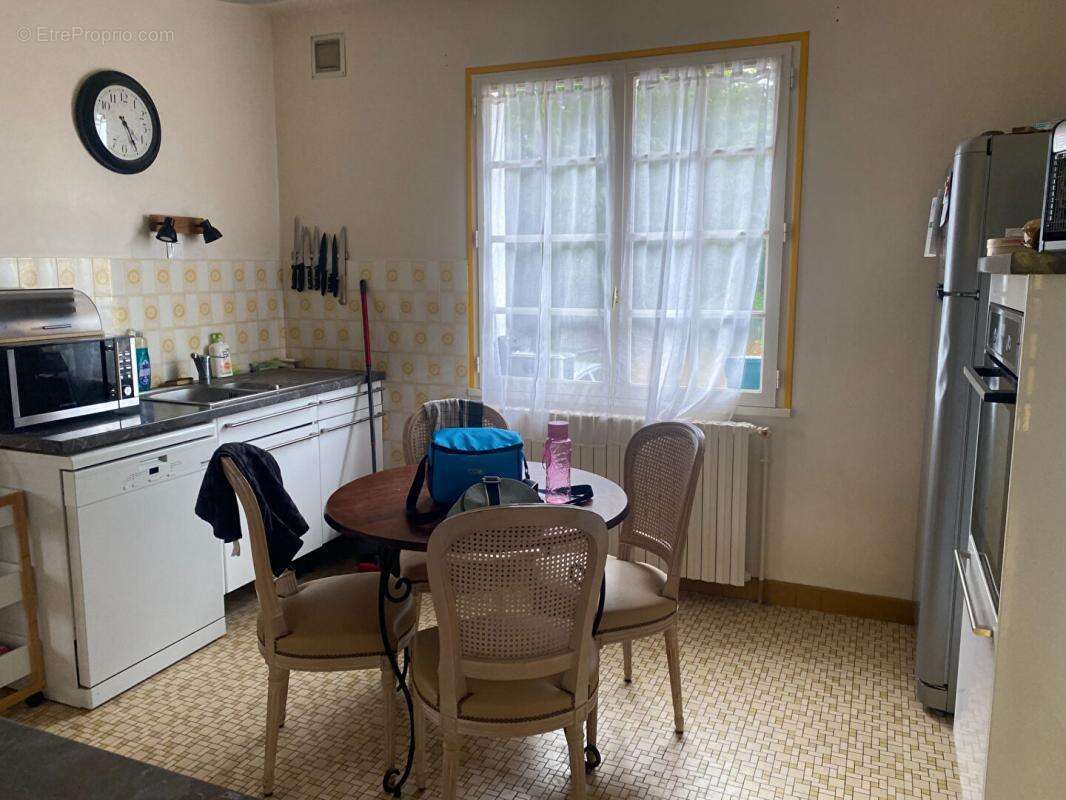 Maison à POULIGNY-SAINT-PIERRE