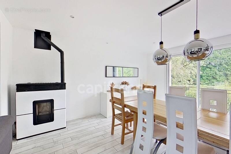 Maison à SAINT-AGATHON