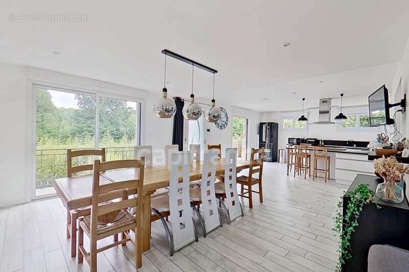 Maison à SAINT-AGATHON