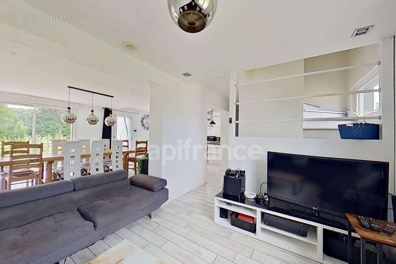 Maison à SAINT-AGATHON