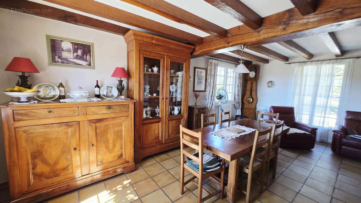 Maison à SAINT-AVIT-SAINT-NAZAIRE