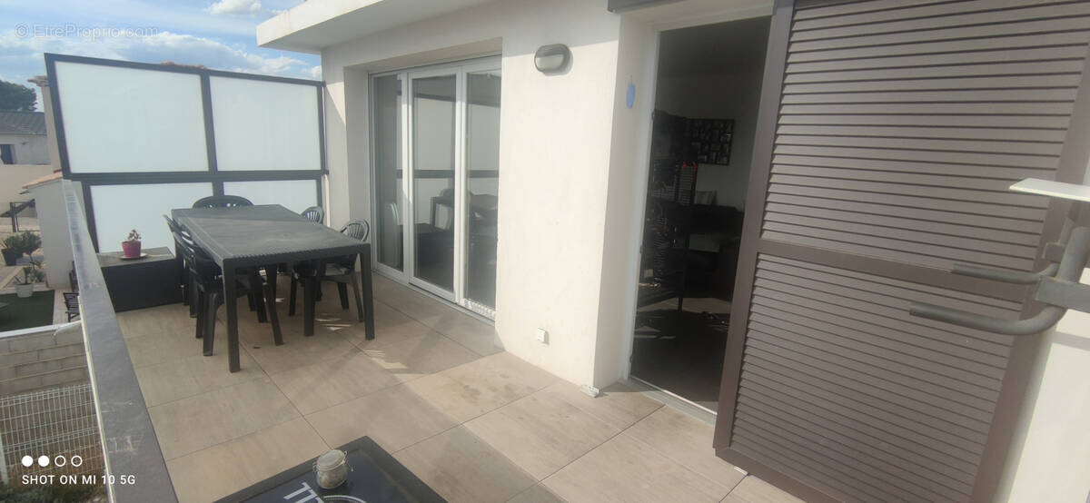 Appartement à PORT-DE-BOUC