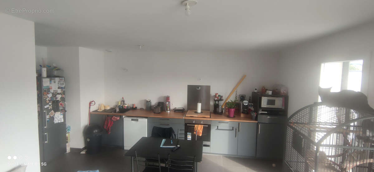 Appartement à PORT-DE-BOUC