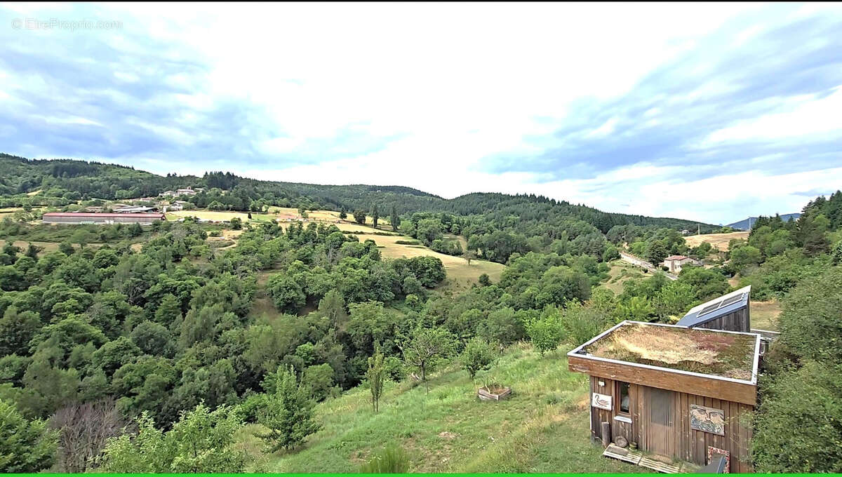 Maison à SAINT-BASILE
