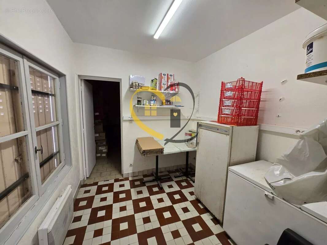 Commerce à HENRICHEMONT